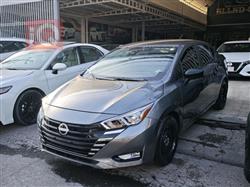 نيسان فيرسا